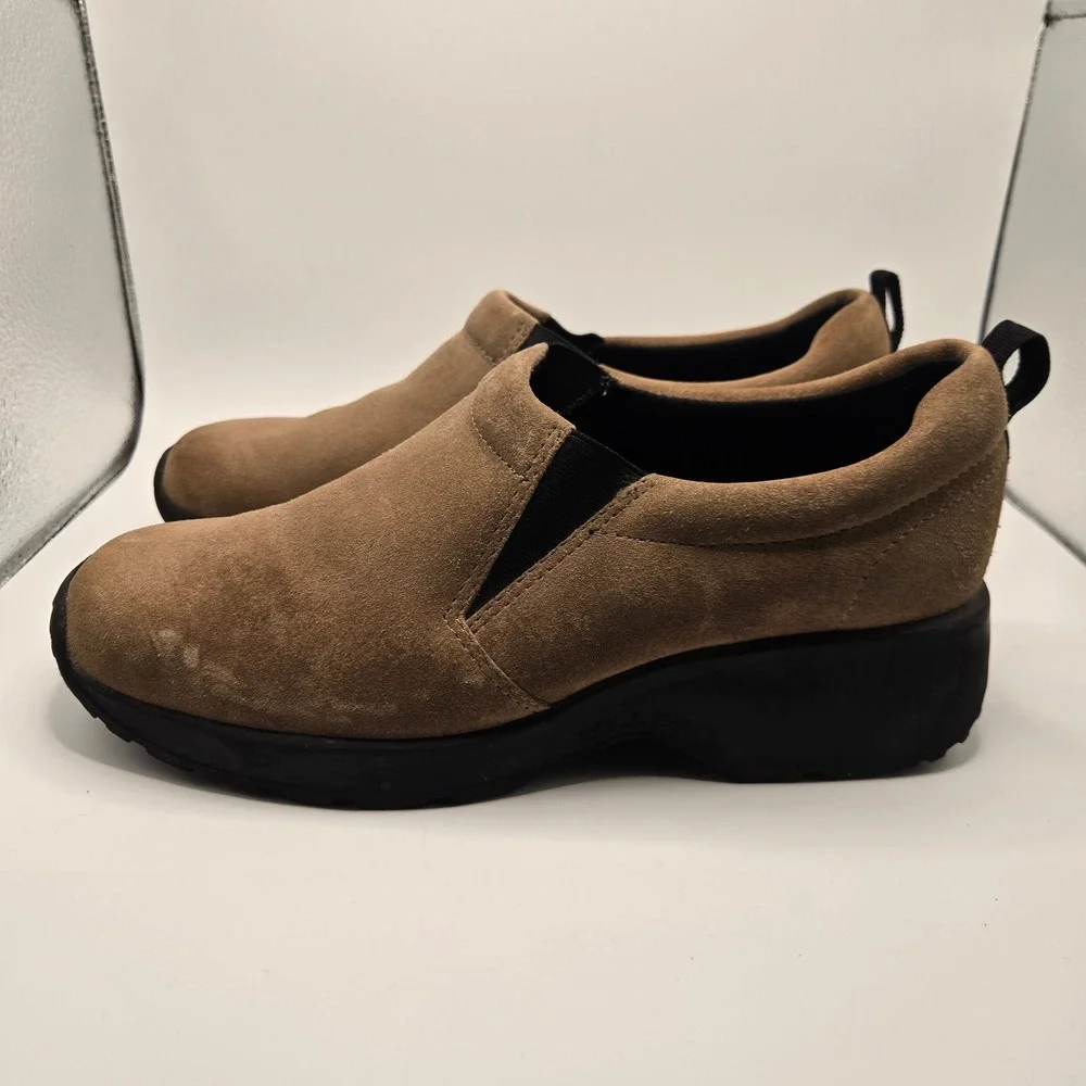 Bare‎ Traps Slip On Loafers Womens 8.5 Tan Suede Wedge Comfort Shoes (S11)